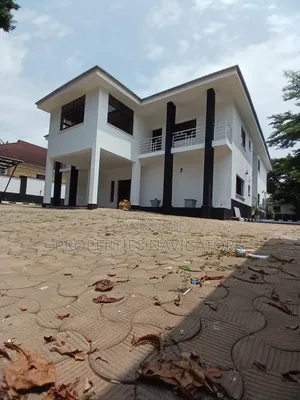 5bdrm Duplex in Asokoro for rent
