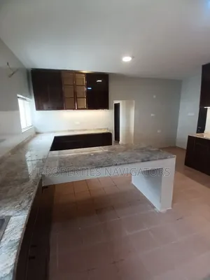 5bdrm Duplex in Asokoro for rent