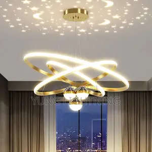 3 Balls Chandelier That Comes With a Star Decoration
