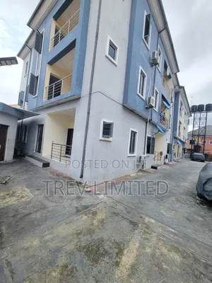 2bdrm Apartment in Land Wey Estate, Sangotedo for sale