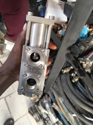 Heavy-Duty Pneumatic Poppet Valve