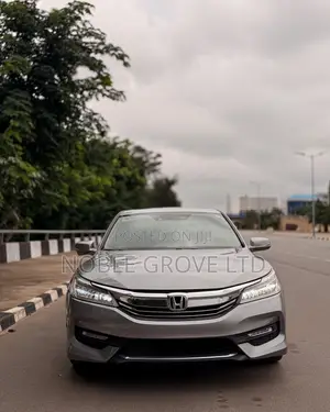 Honda Accord Touring V6 4dr Sedan FWD (3.5L 6cyl 6A) 2017 Silver