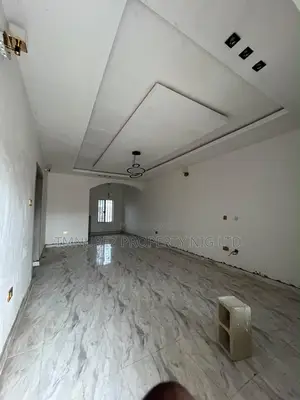 6bdrm Duplex in Badore for rent