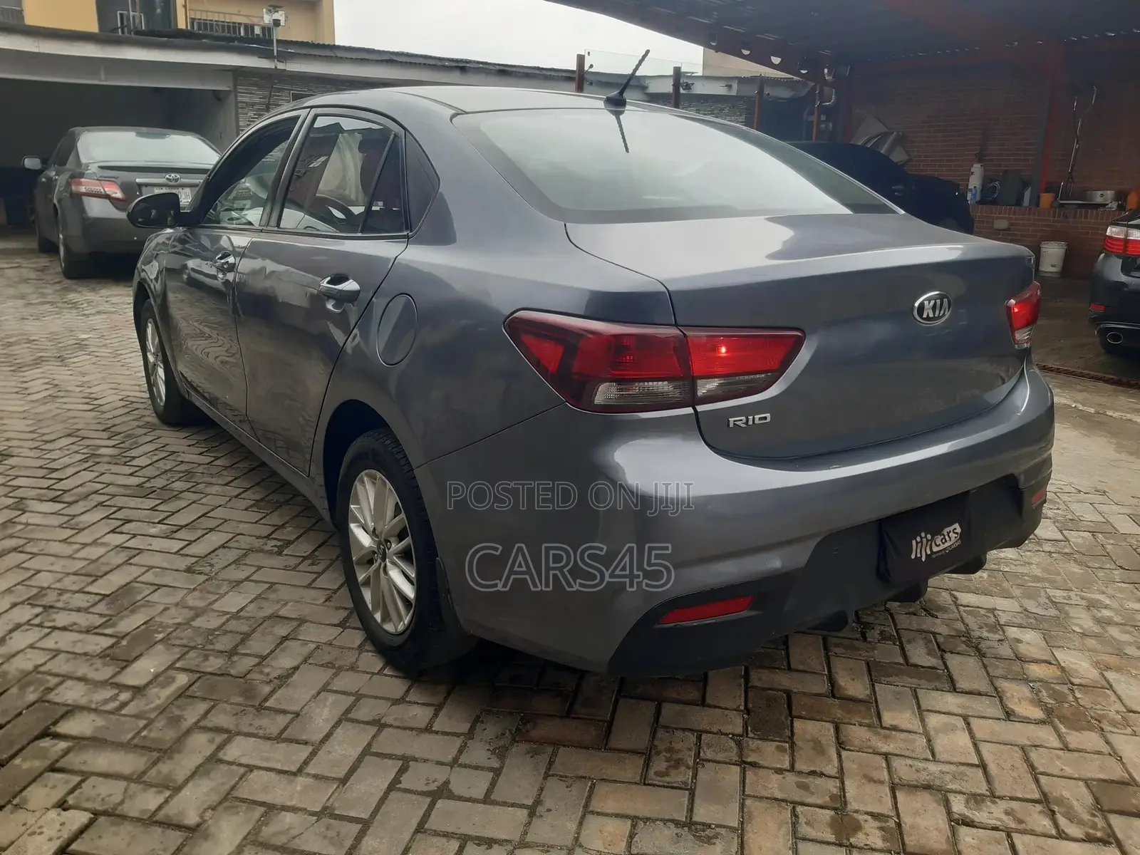 Kia Rio 2018 Gray