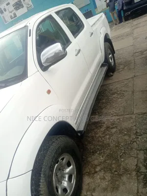 Toyota Sienna 2012 White