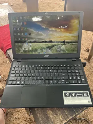 Laptop Acer Aspire E15 4GB Intel Core 2 Quad HDD 1T