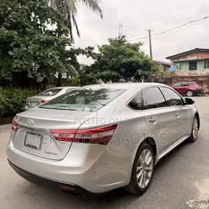 Toyota Avalon 2013 Silver