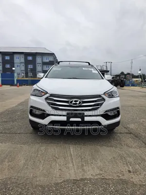 Hyundai Santa Fe SE AWD 2017 White