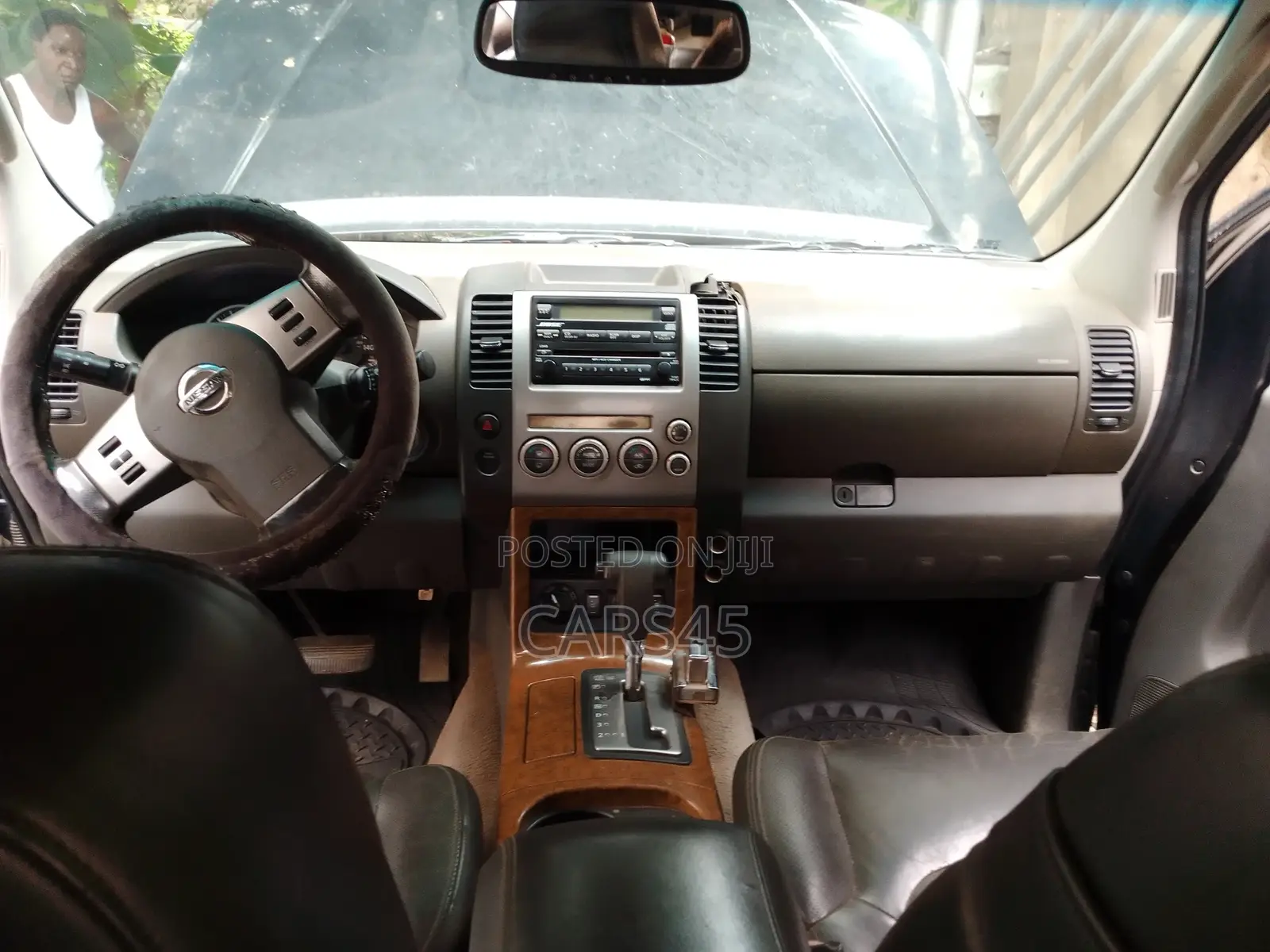 Nissan Pathfinder 2006 Black