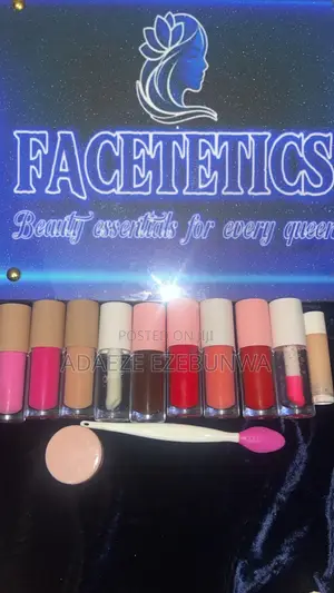 Different Shades of Lipgloss
