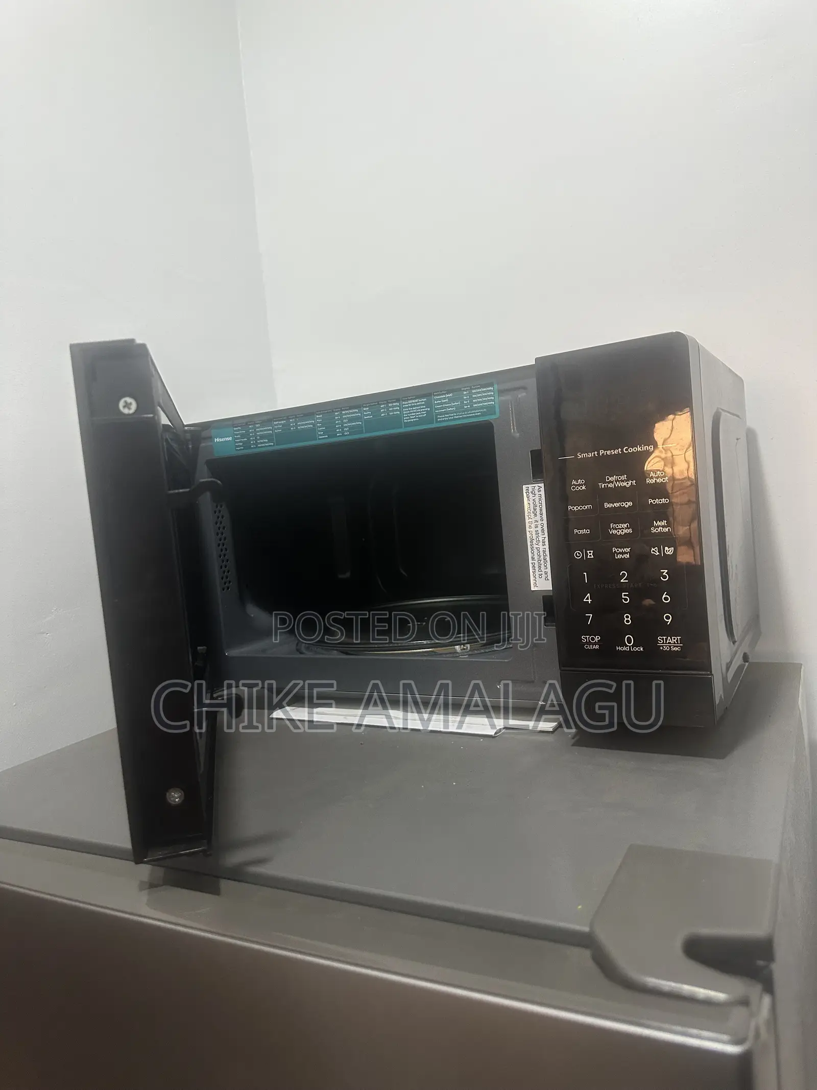 Hisense 20L Digital Microwave Oven (Model H20MOBS6)
