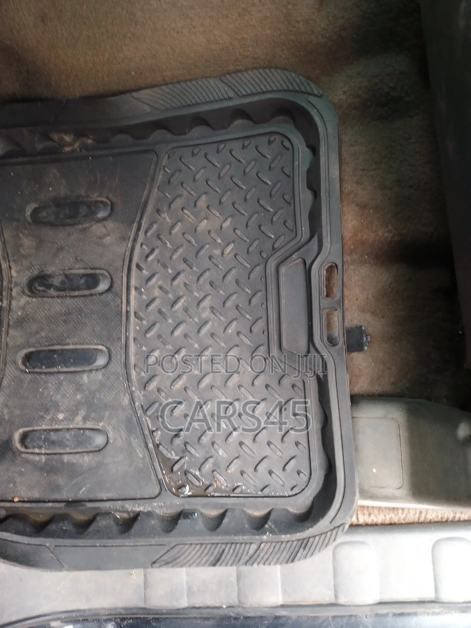Nissan Pathfinder 2006 Black