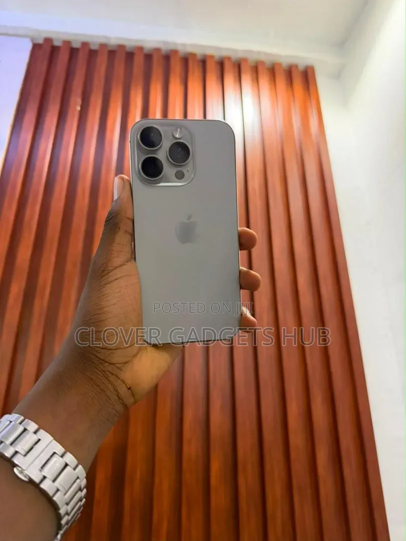 Apple iPhone 16 Pro 256 GB Black