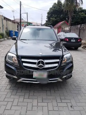 Mercedes-Benz GLK-Class 350 2011 Gray