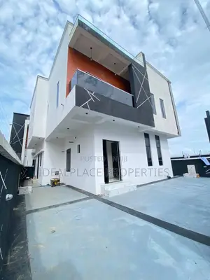 5bdrm Duplex in Lekki for sale