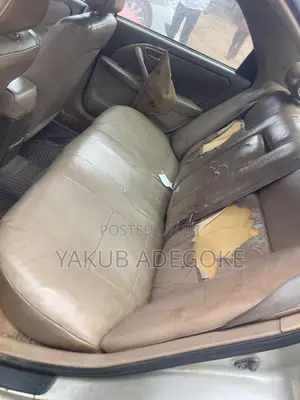 Toyota Camry 2000 Silver
