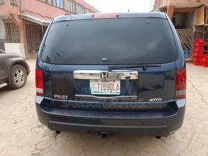 Honda Pilot 2010 Blue