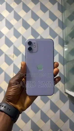Apple iPhone 11 64 GB White