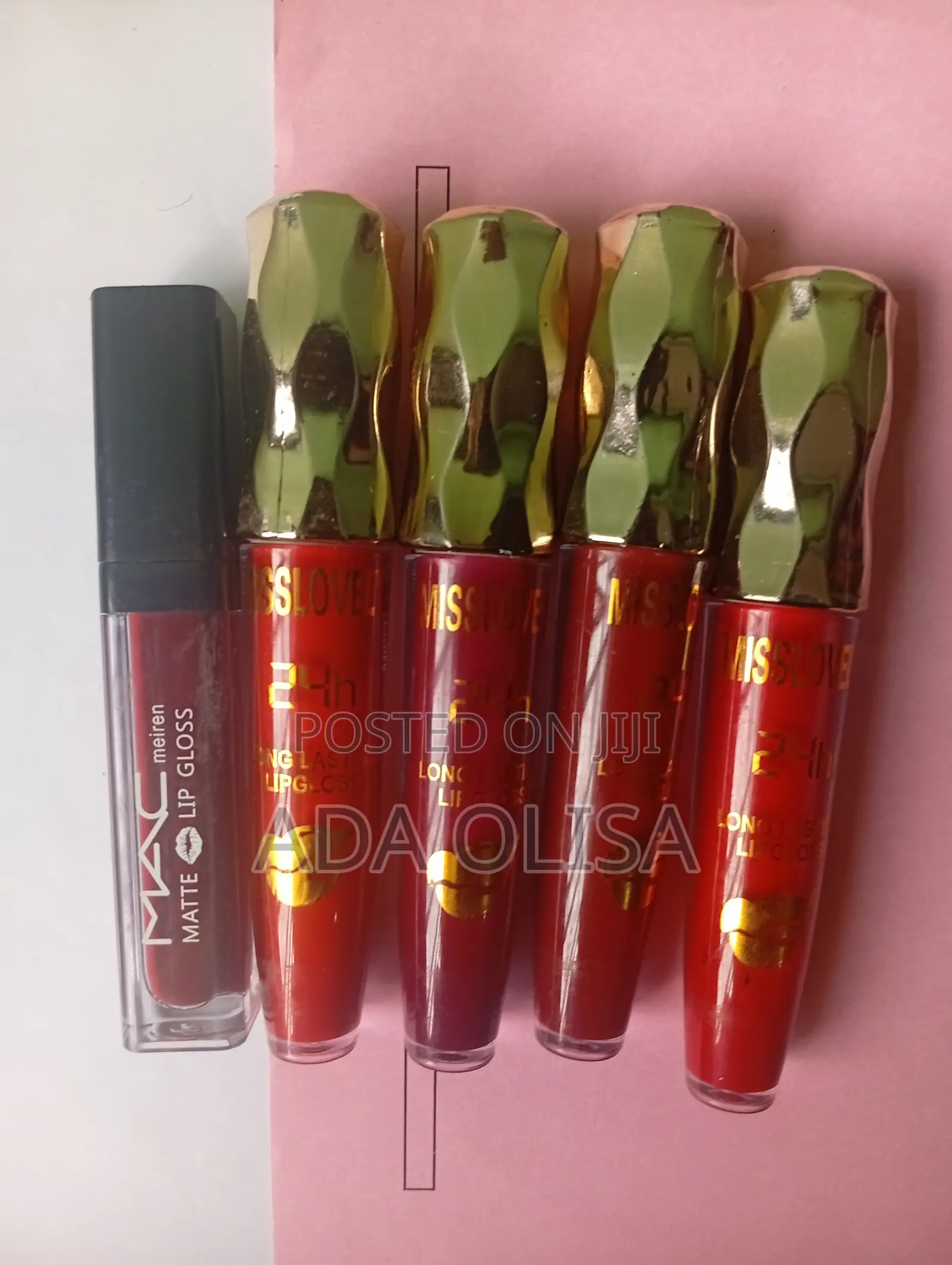 Matte Lip Gloss – For a Smooth, Rich-Looking Matte Finish.