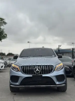 Mercedes-Benz GLE-Class 2018 Blue