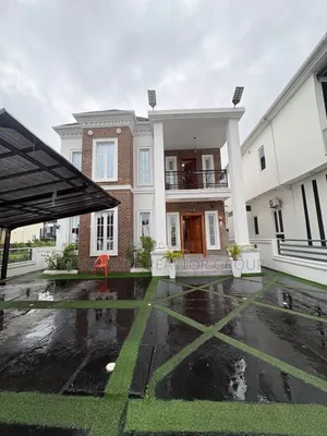 5bdrm Duplex in Lekki County Homes, Ikota for sale