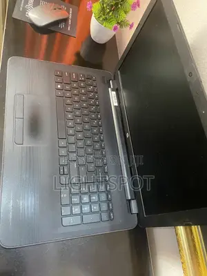Laptop HP 250 G5 8GB Intel Core i3 HDD+SSD 1T