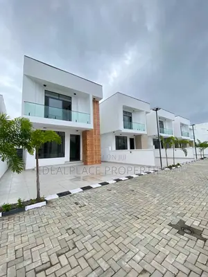 4bdrm Duplex in Lekki for sale
