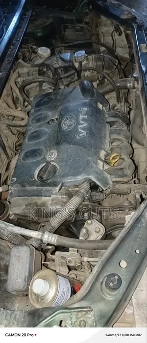 Toyota bB 2005