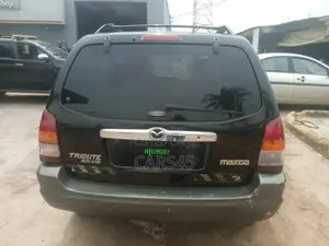 Mazda Tribute 3.0 DX 2001 Black