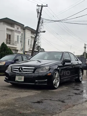 Mercedes-Benz C300 2013 Black