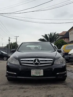 Mercedes-Benz C300 2013 Black