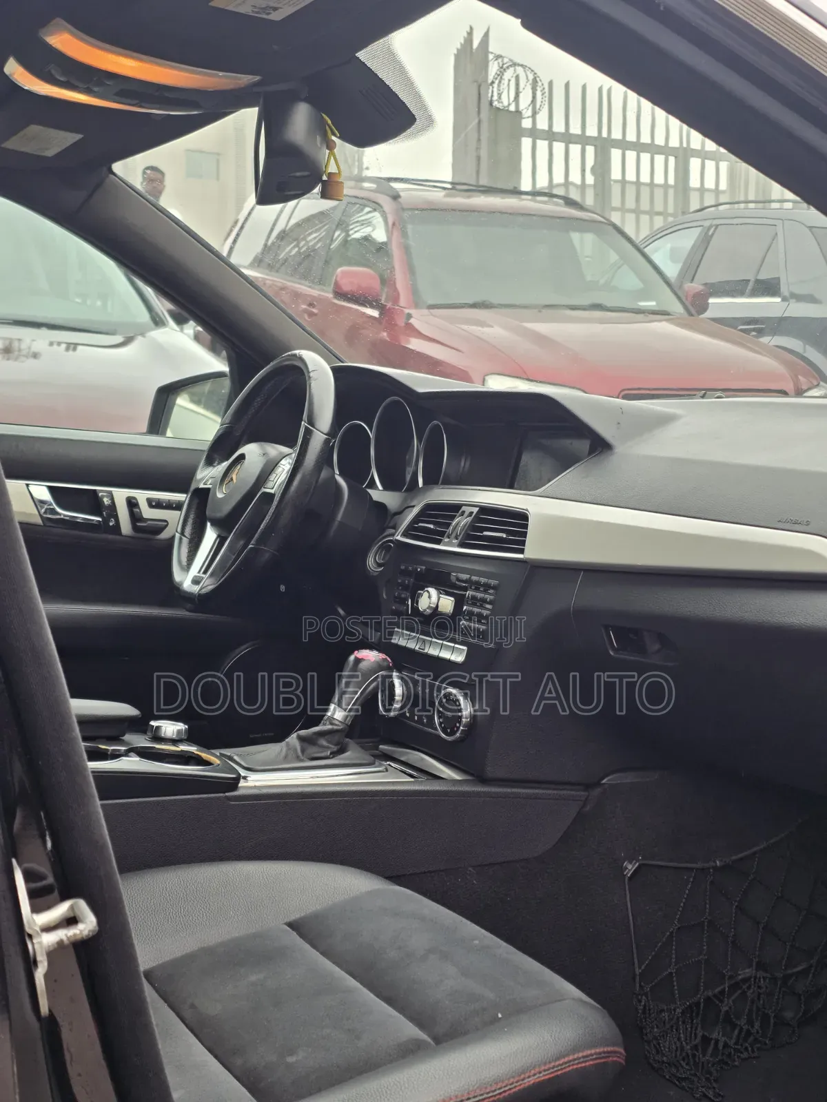 Mercedes-Benz C300 2013 Black