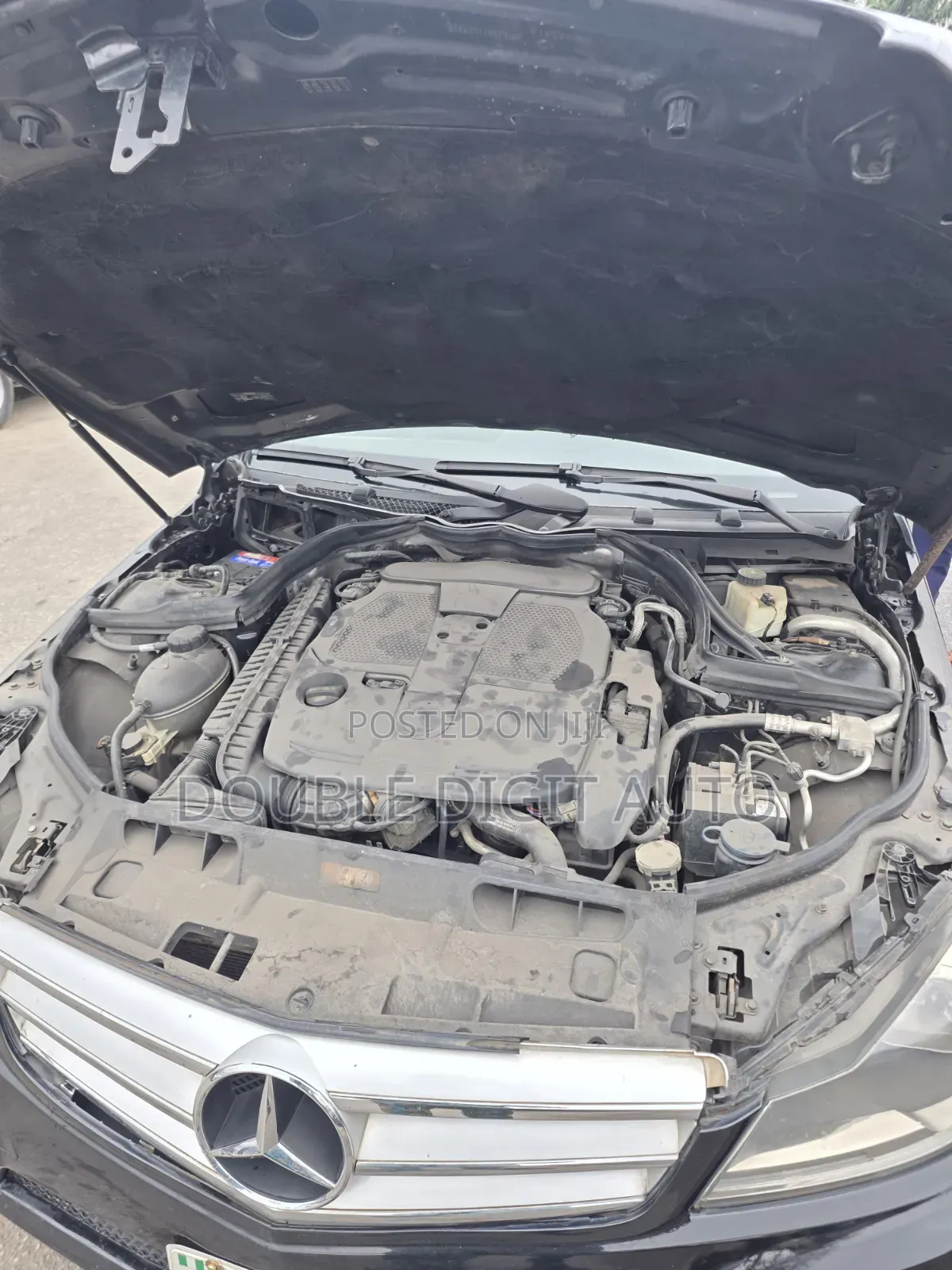 Mercedes-Benz C300 2013 Black