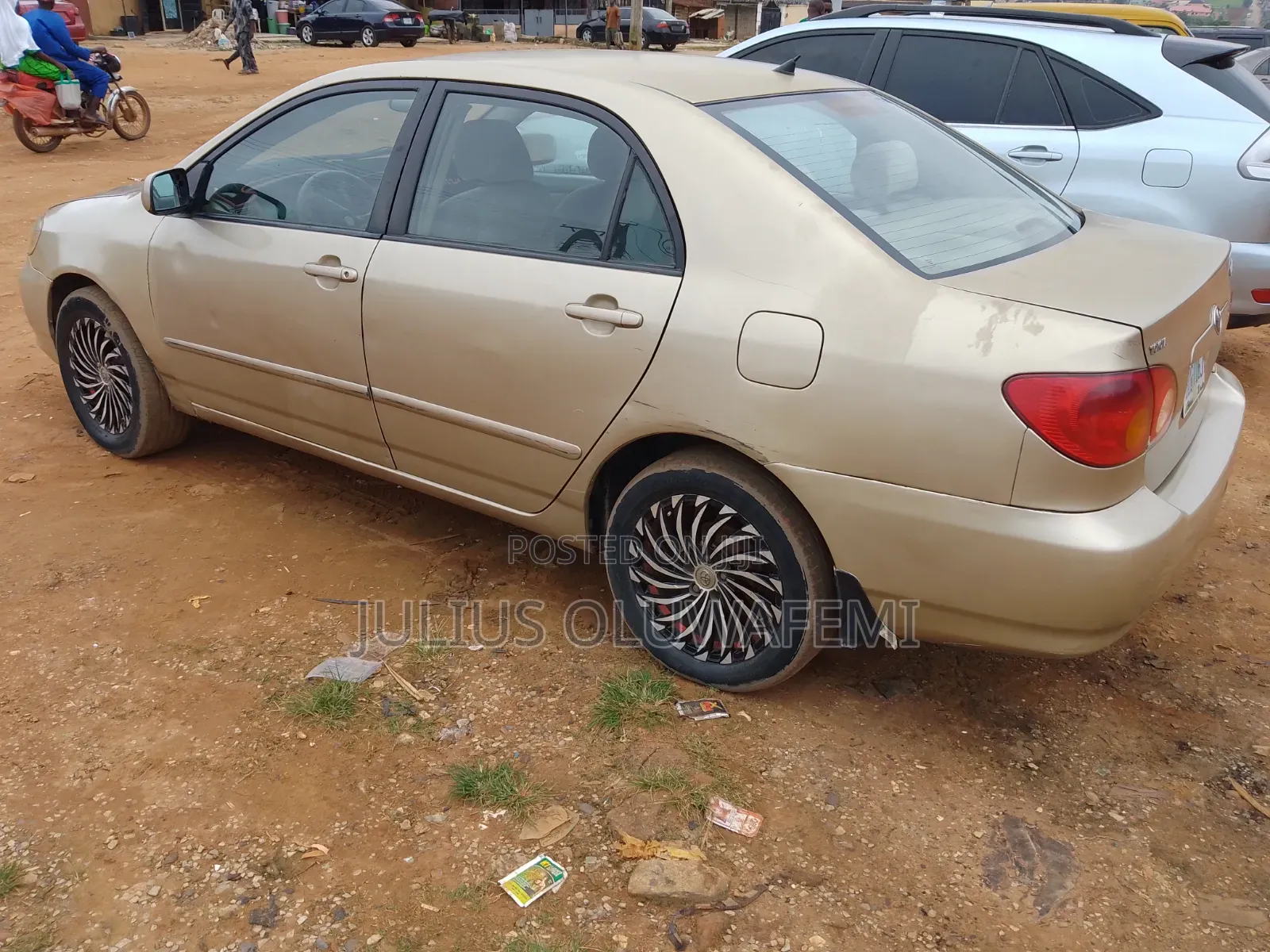 Toyota Corolla 2004 Gold