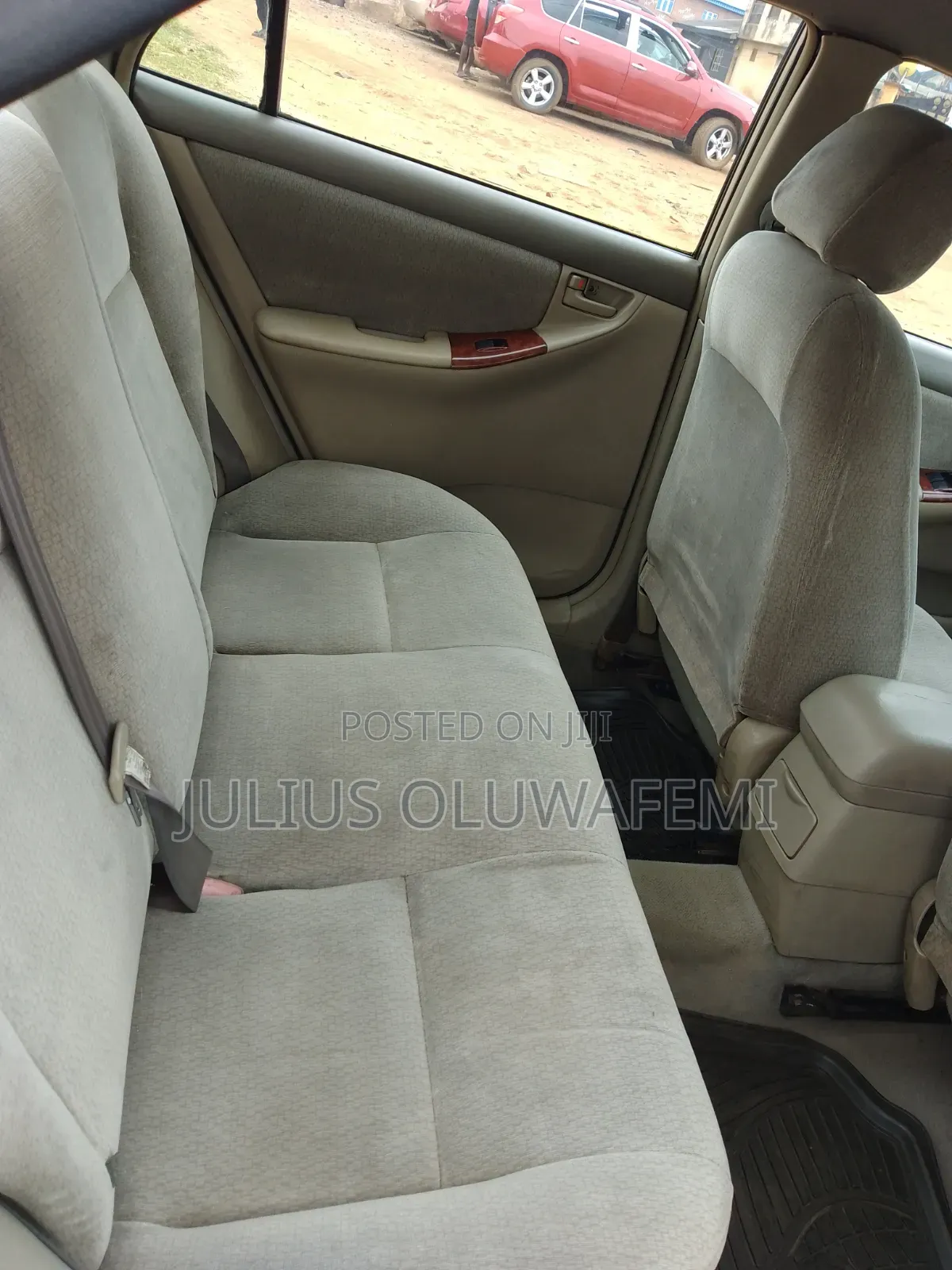 Toyota Corolla 2004 Gold