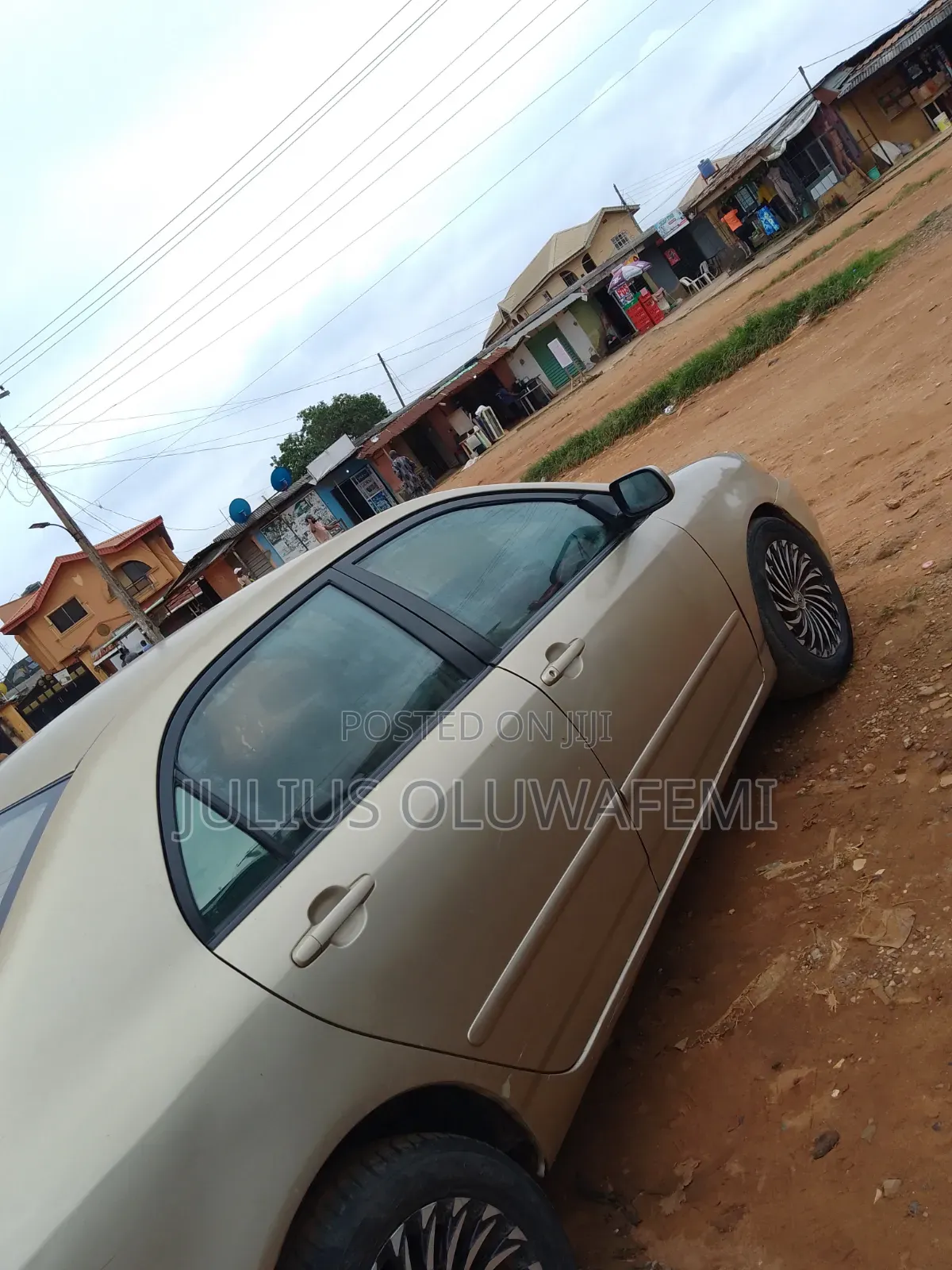 Toyota Corolla 2004 Gold
