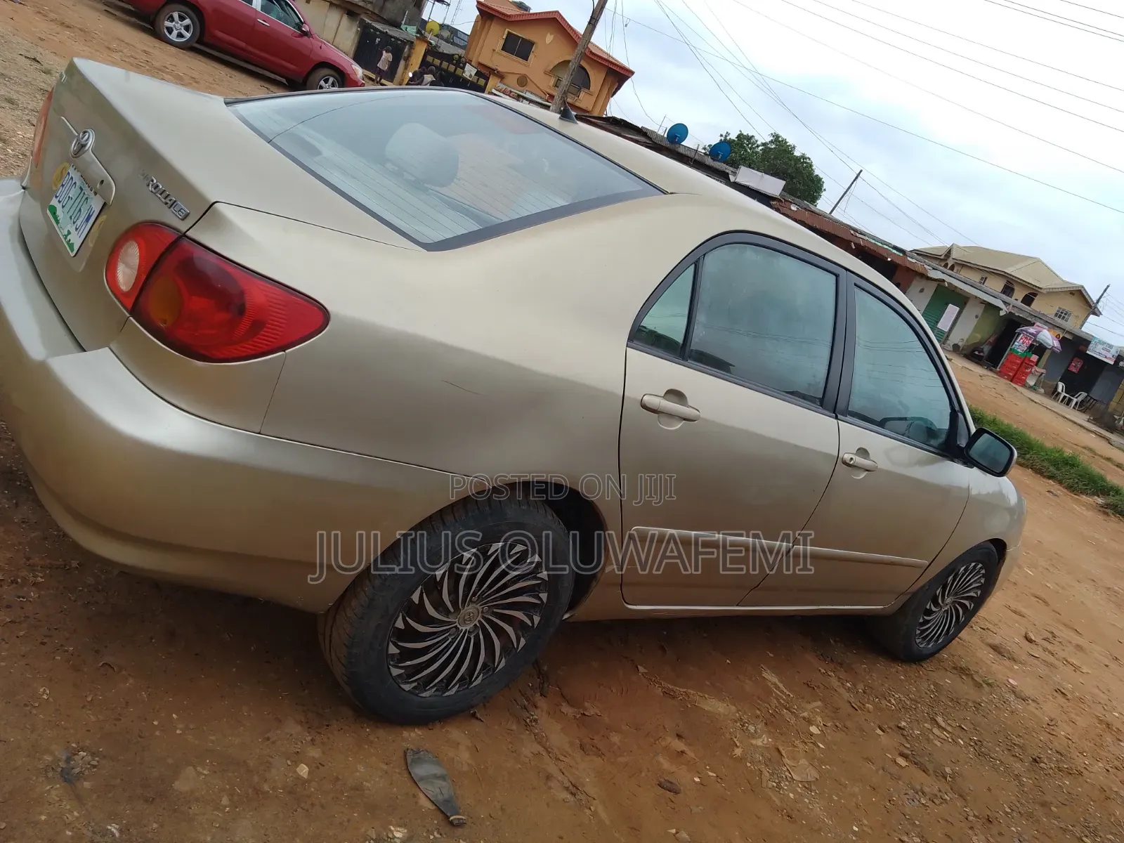Toyota Corolla 2004 Gold