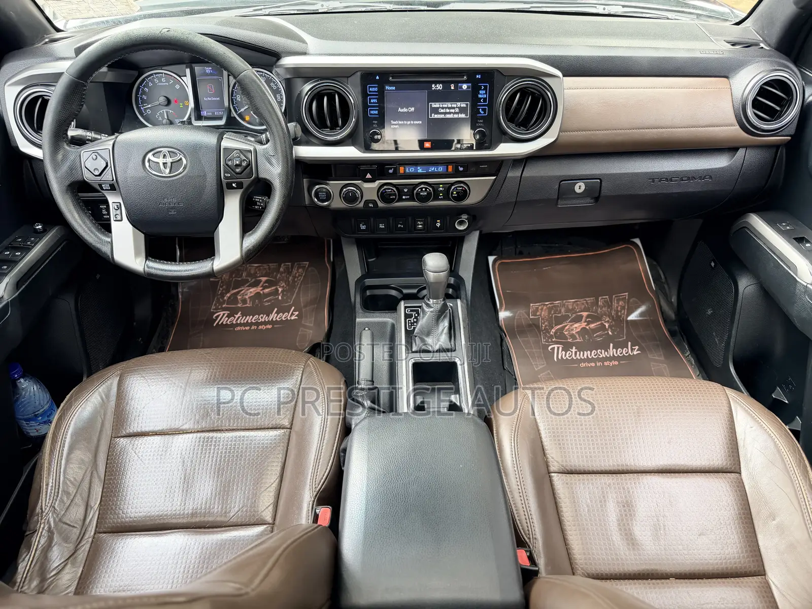 Toyota Tacoma 4dr Double Cab 2016 Black