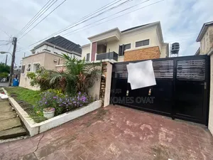 4bdrm Duplex in Ikota Villa Estate for rent