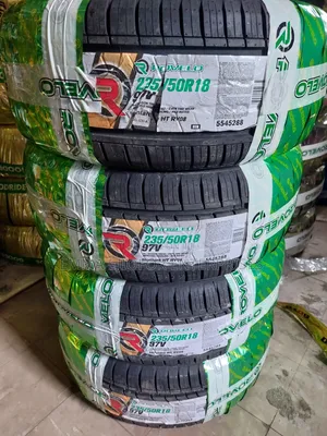 235/50r18 Rovelo Montare Tyre