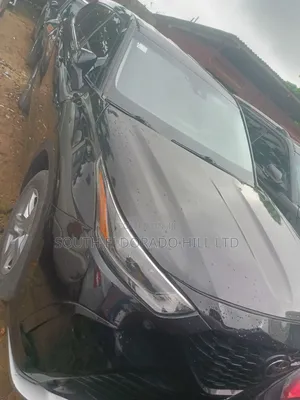 Toyota Highlander 2021 Black