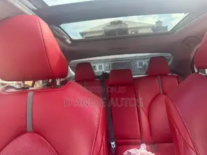 Toyota Camry 2019 White