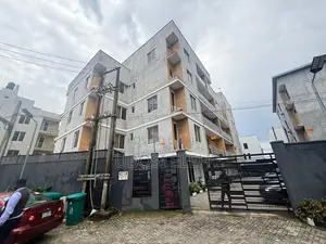 4bdrm Maisonette in Mojisola Onikoyi, Banana Island for rent