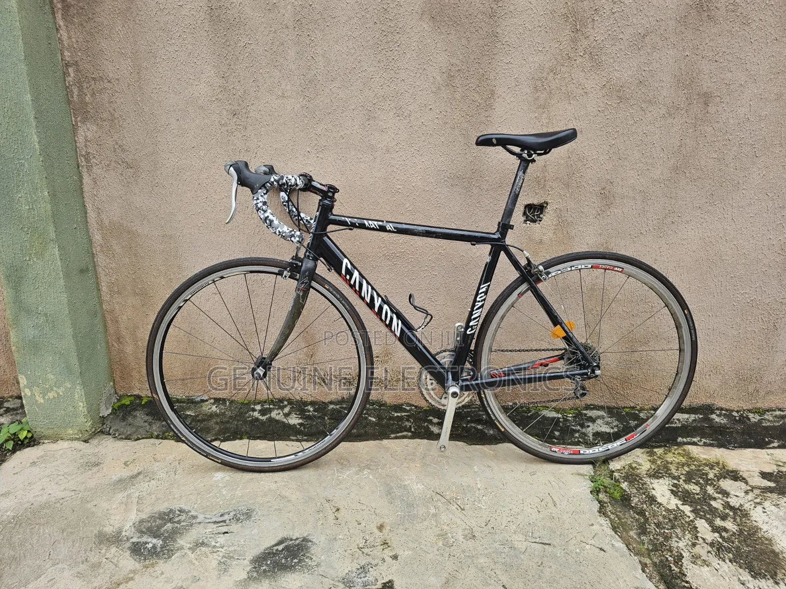 Canyon Road Bike Bicycle