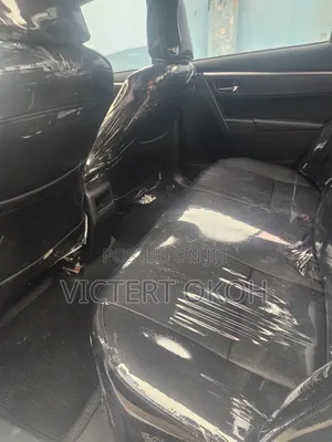 Toyota Corolla 2019 White