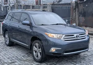 Toyota Highlander 2011 Blue