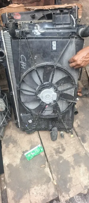 Complete Radiator Corolla Cross 2021/2024
