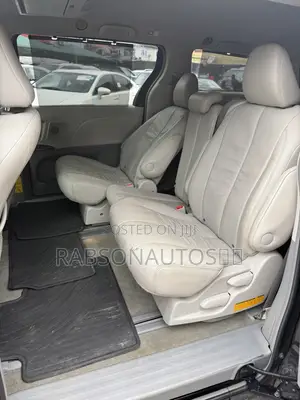 Toyota Sienna Limited 7 Passenger 2011 Black