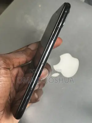 Apple iPhone XS 64 GB Black