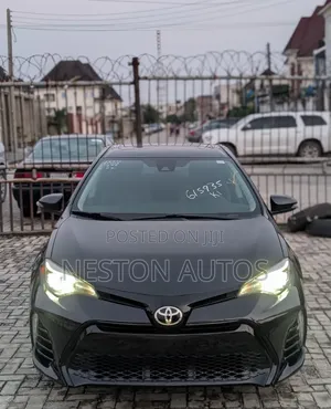 Toyota Corolla 2017 Black